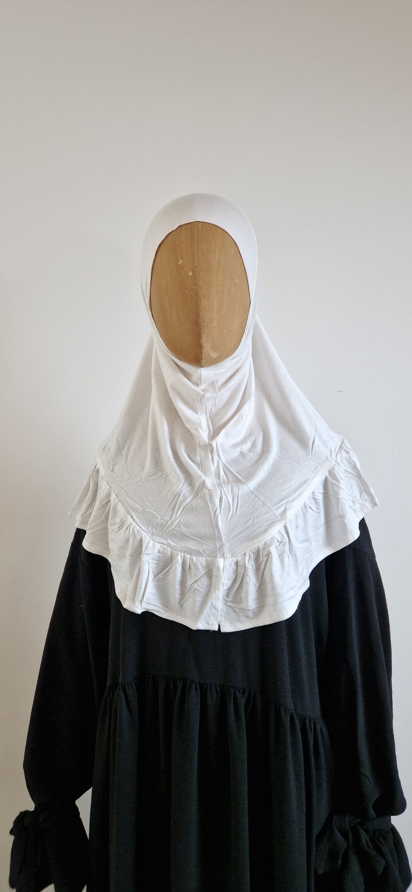 Kinderhijab mit Rüschen