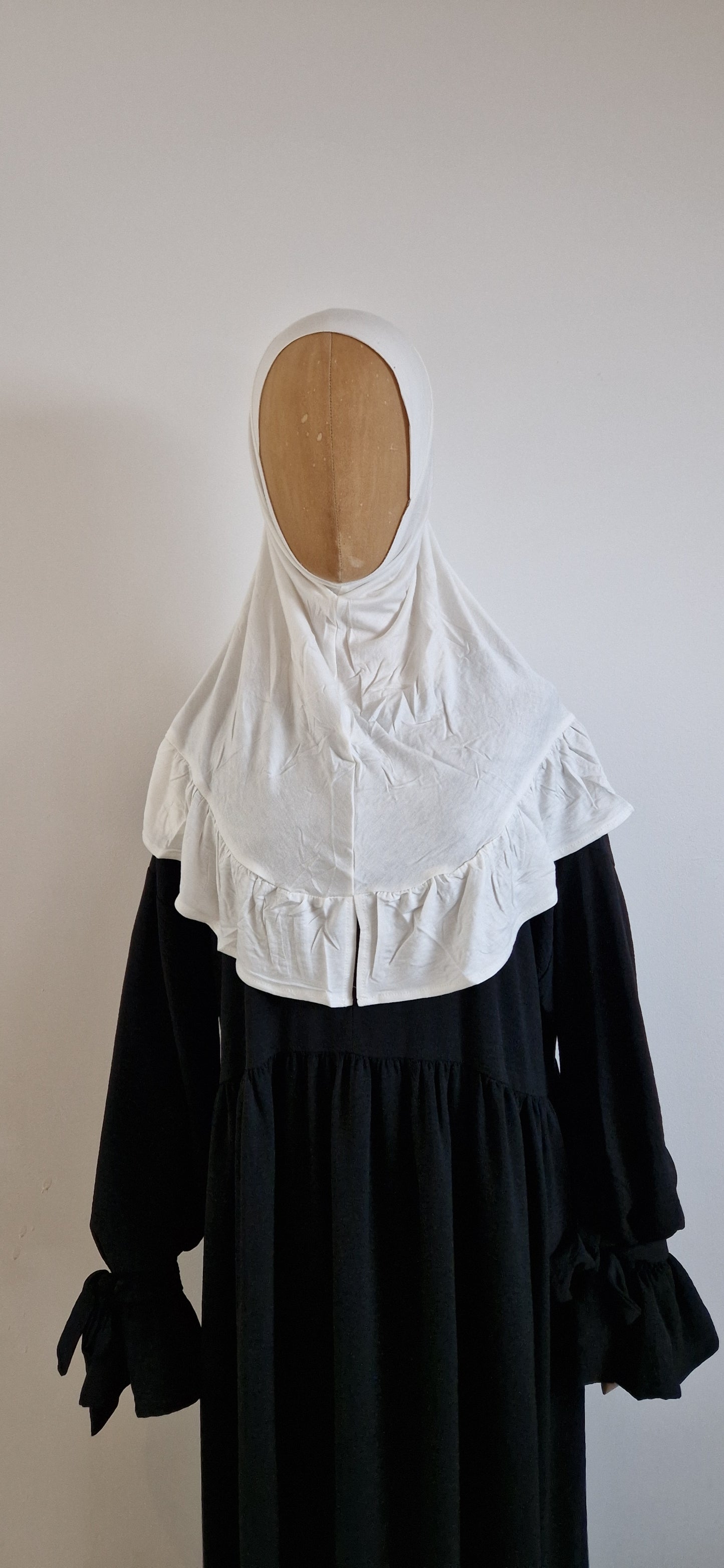 Kinderhijab mit Rüschen