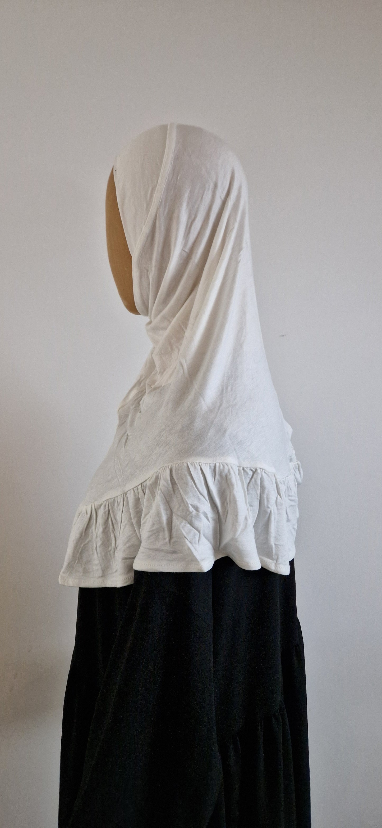 Kinderhijab mit Rüschen